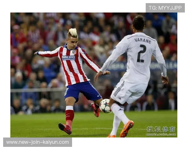 拉什福德单刀面对门将冷静挑射得分——为足球梦想加冕