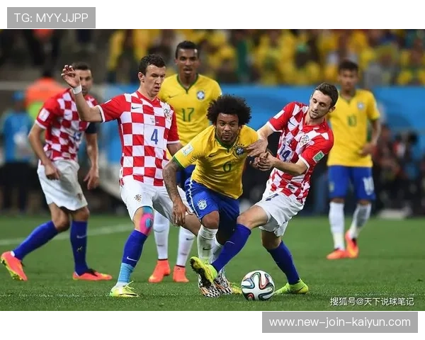 波黑防守补位成功零封强敌：团队防线的智慧与训练的力量